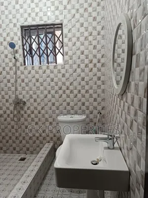 2bdrm Apartment in Asore Junction for rent