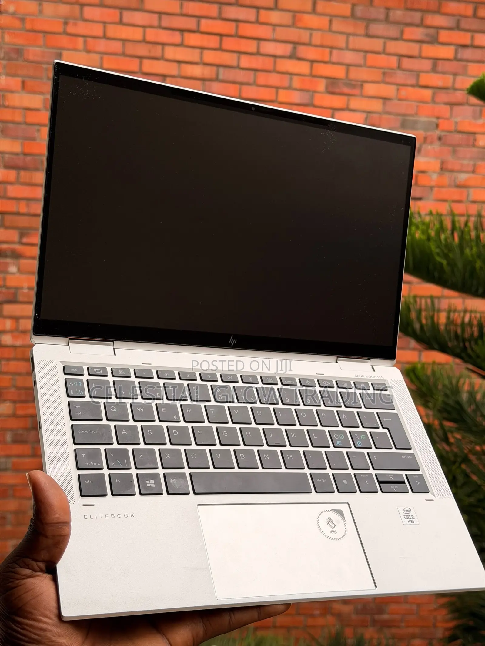 Laptop HP EliteBook 1030 16GB Intel Core i5 SSD 256GB