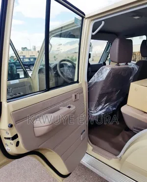 New Toyota Land Cruiser 2025 Gold