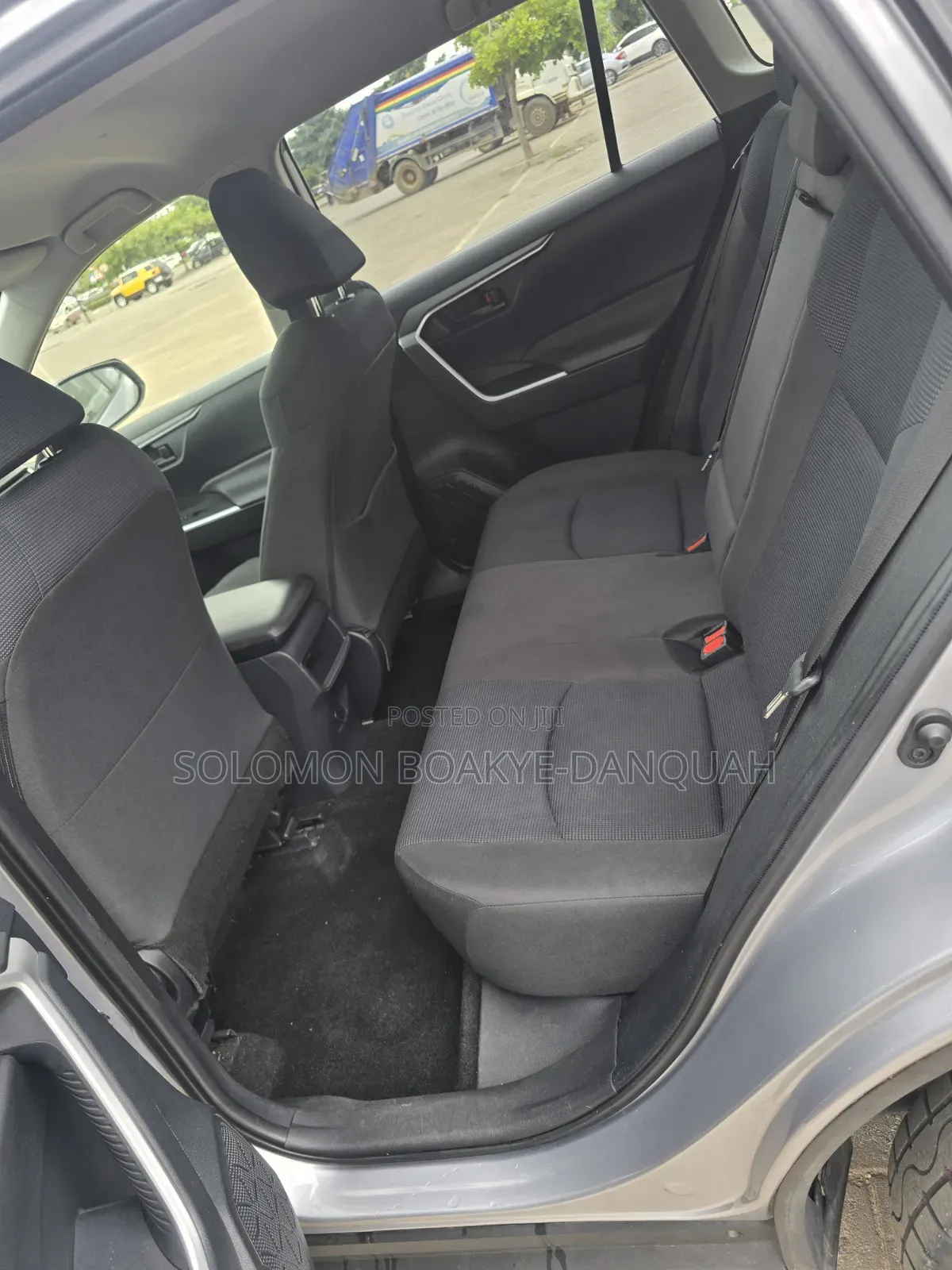 Toyota RAV4 LE AWD 2020 Silver