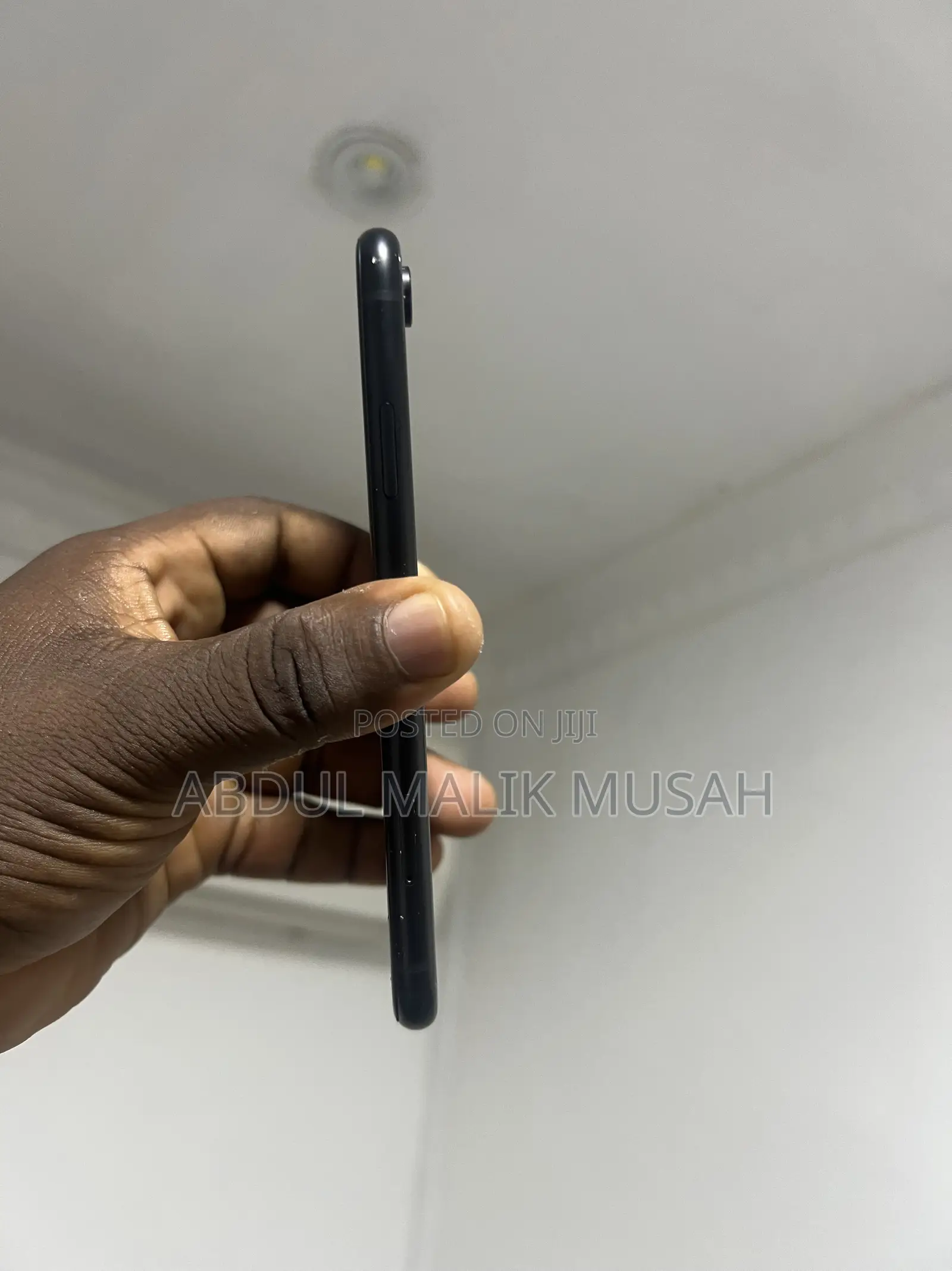 Apple iPhone XR 64 GB Black