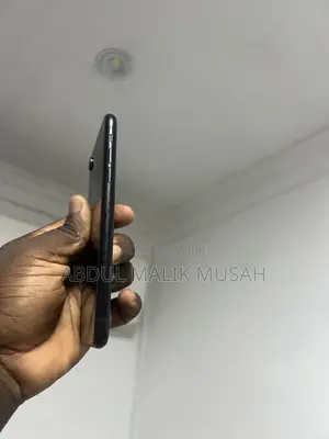 Apple iPhone XR 64 GB Black