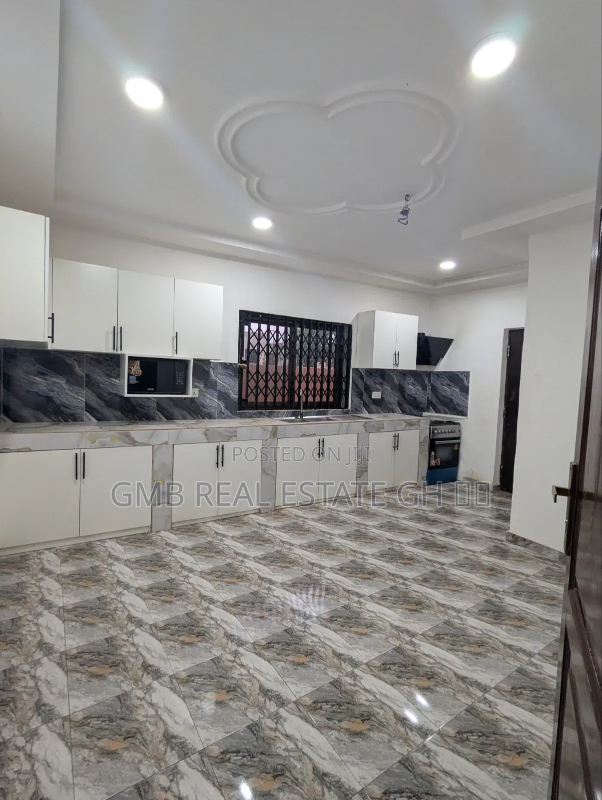 3bdrm House in Pantang Junction, Barrier for sale