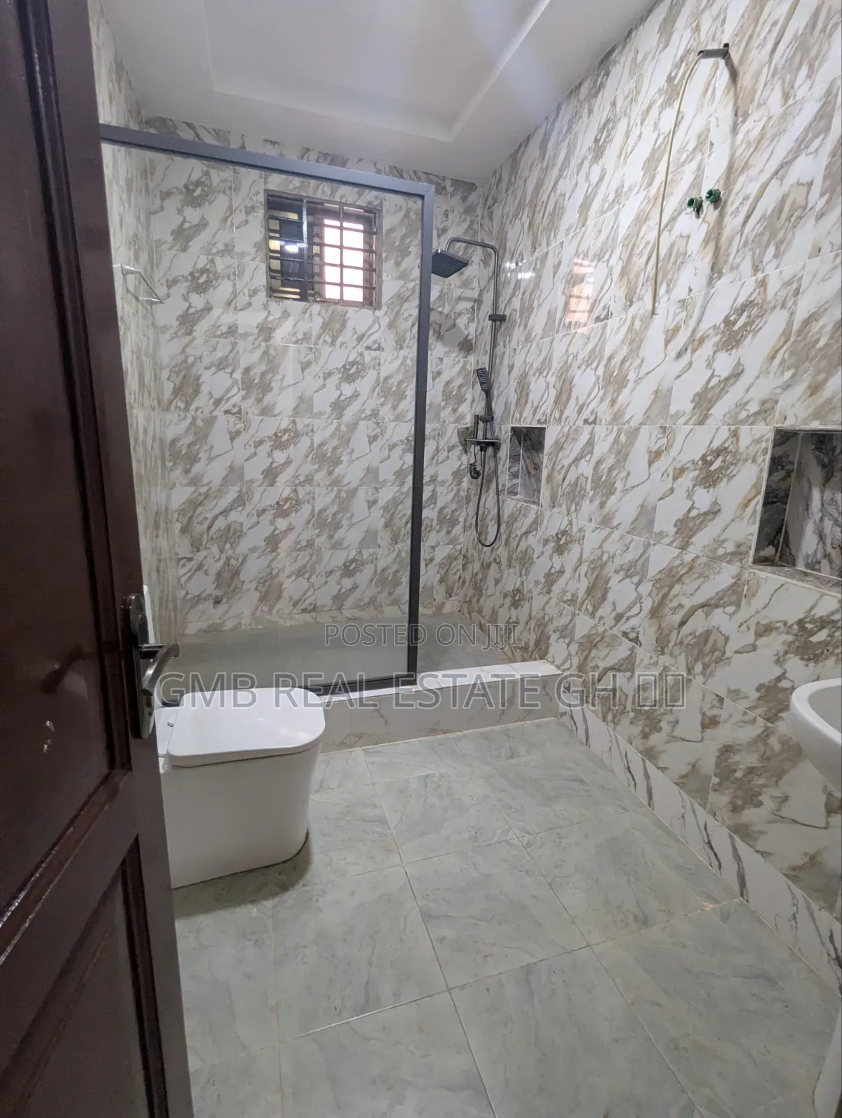 3bdrm House in Pantang Junction, Barrier for sale