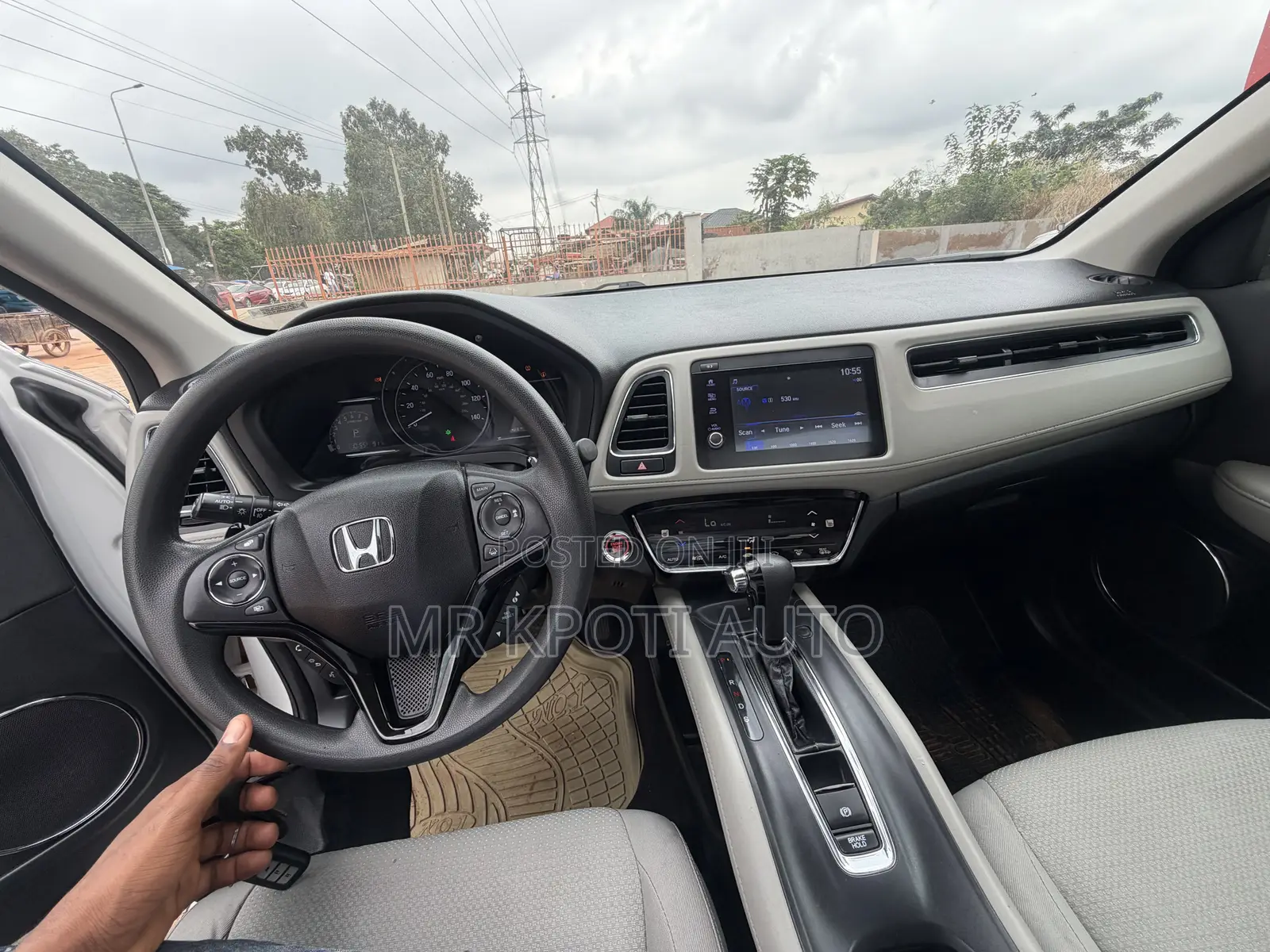 Honda HR-V 2022 White