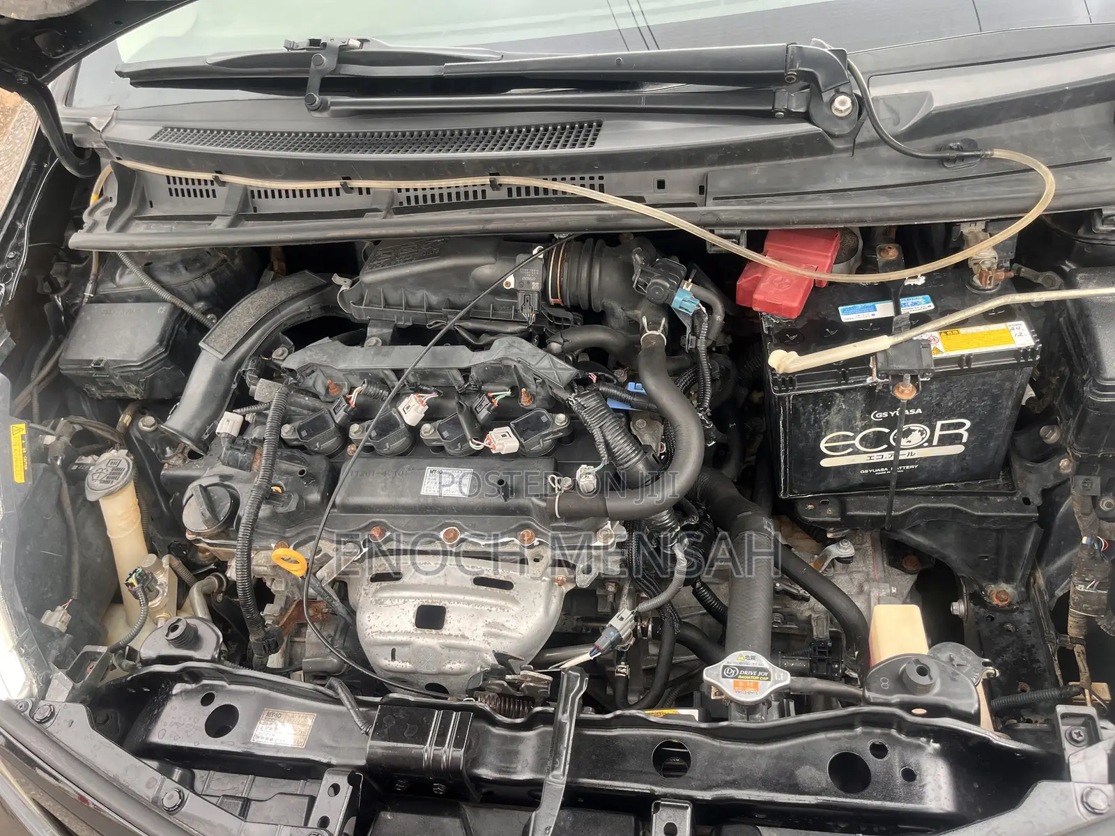 Toyota Vitz 1.3 AWD 5dr 2014 Black