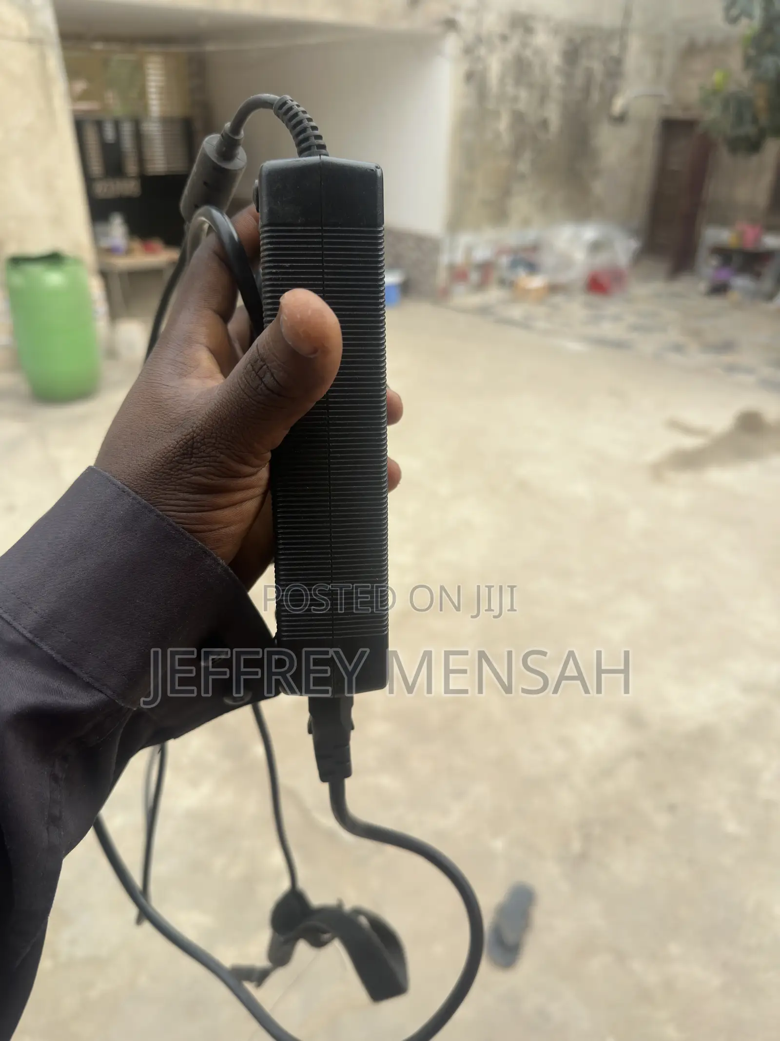 HP 120w Charger