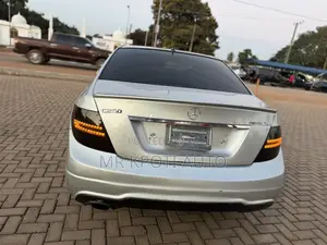 Mercedes-Benz C250 2014 Silver