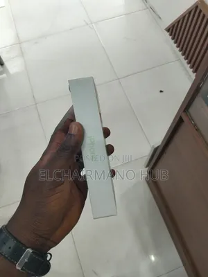 New Apple iPhone 15 128 GB Green