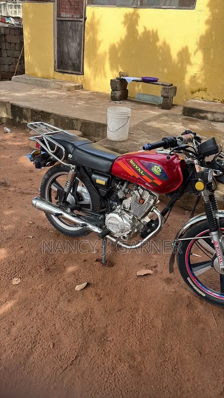 Royal RY125 2026 Red