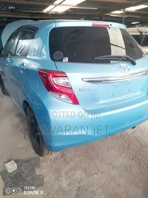Toyota Vitz 2015 Blue