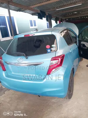 Toyota Vitz 2015 Blue