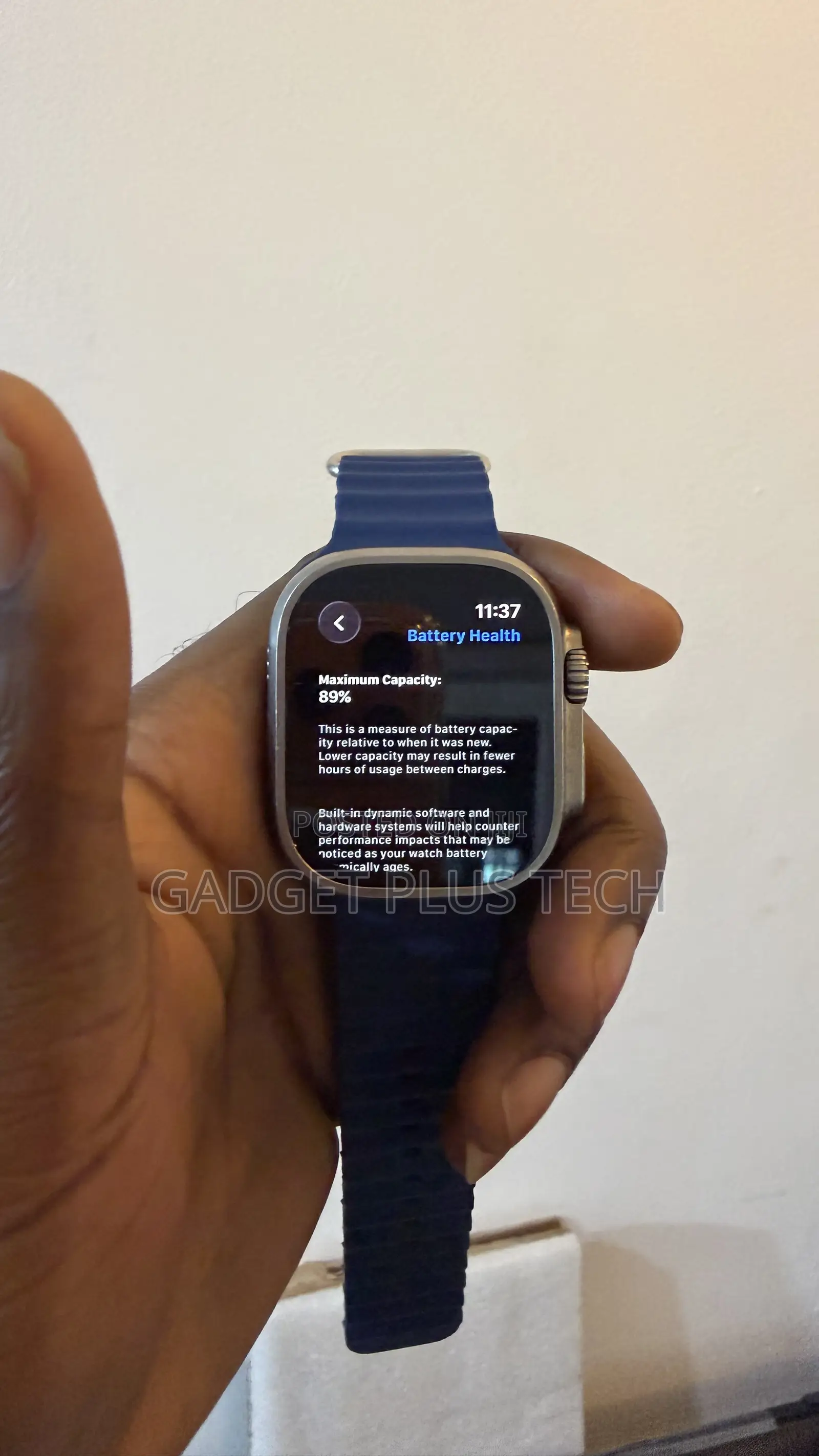 Neat Apple Watch Ultra 1 49MM With Charger