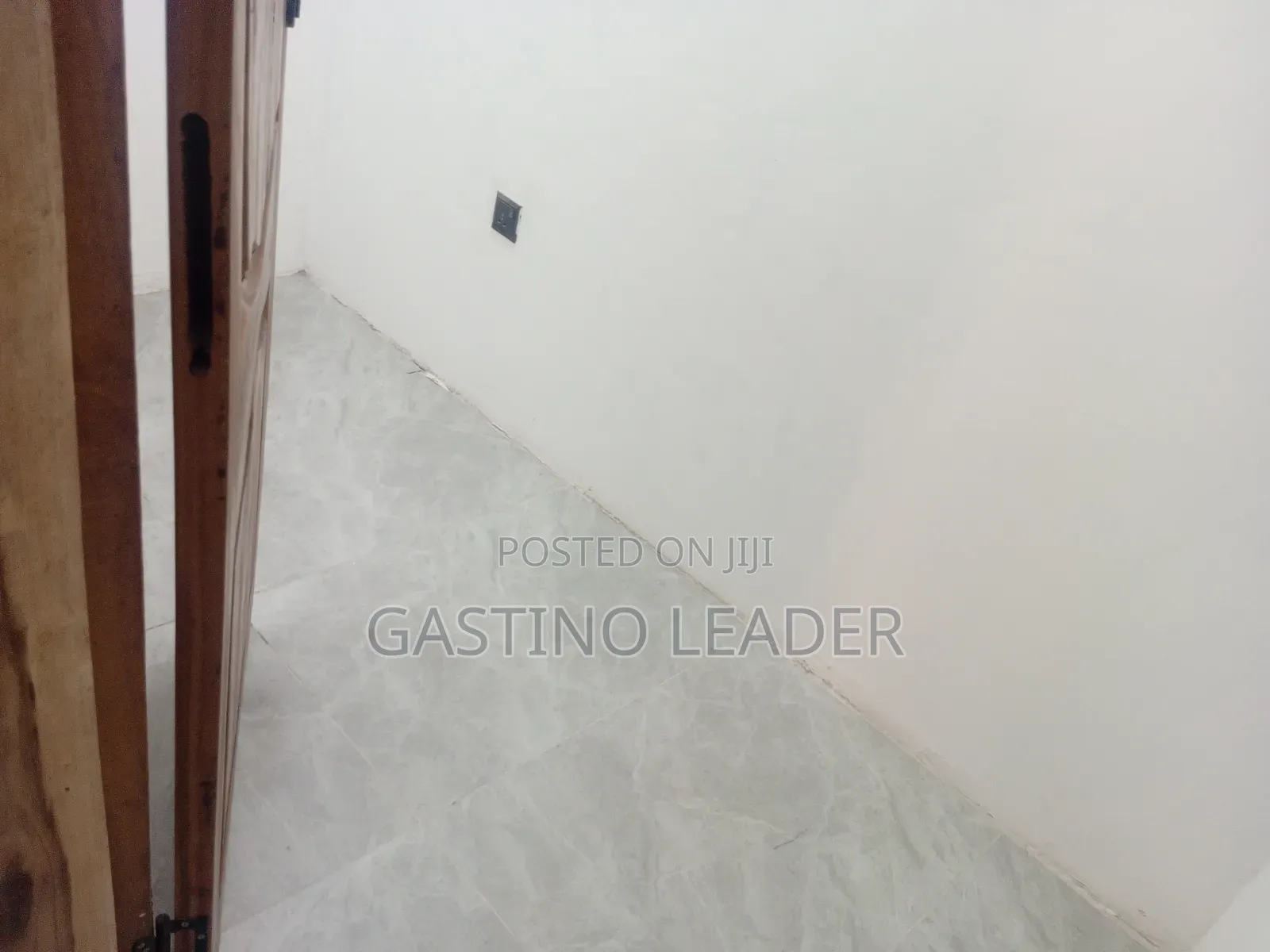 2bdrm Apartment in Police Station for rent