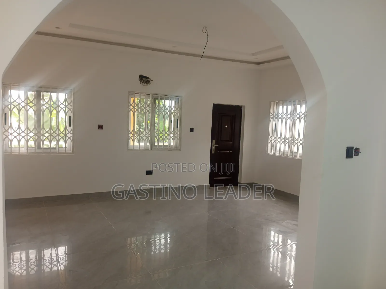 2bdrm Apartment in Police Station for rent