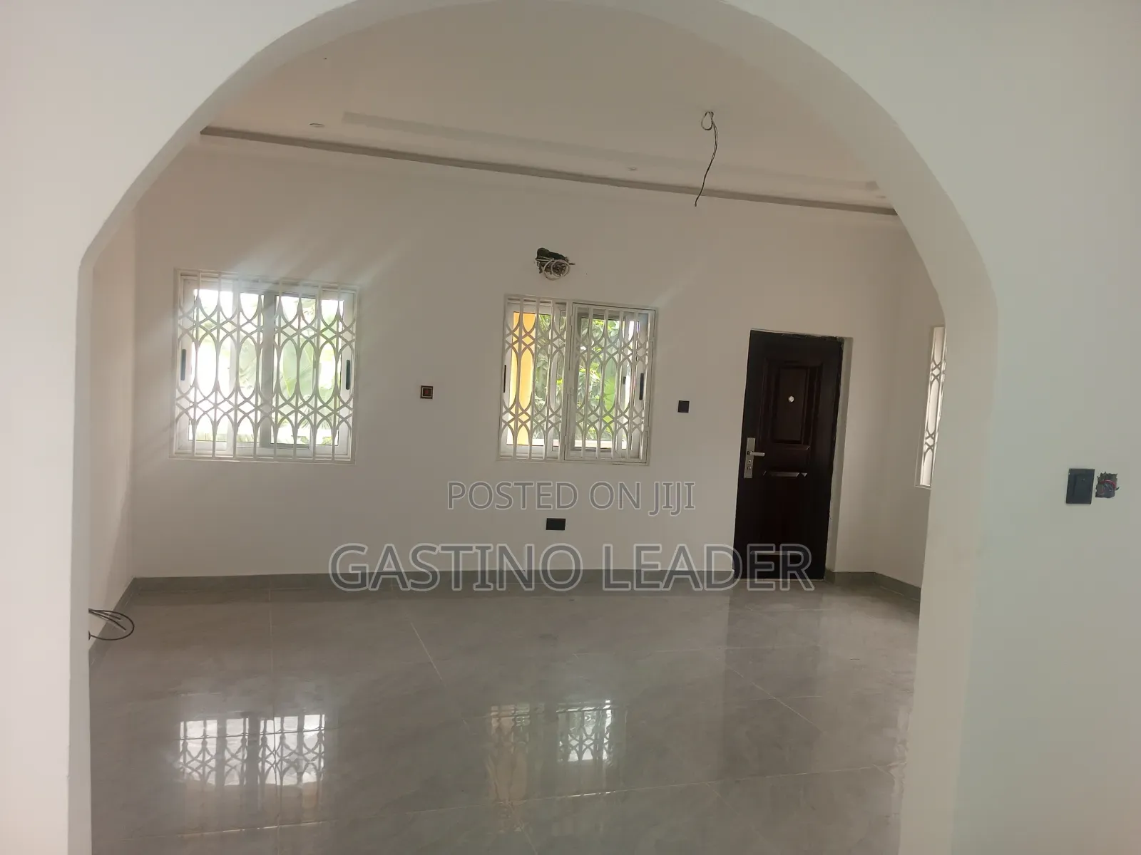 2bdrm Apartment in Police Station for rent