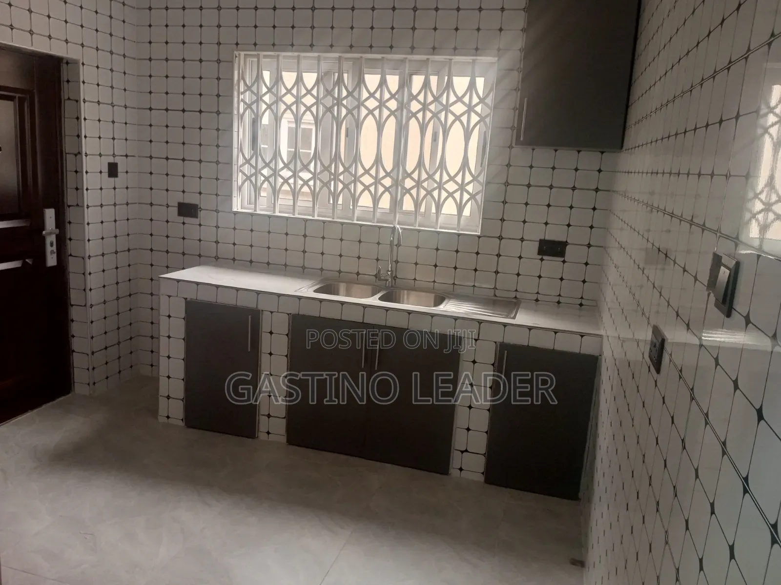 2bdrm Apartment in Police Station for rent