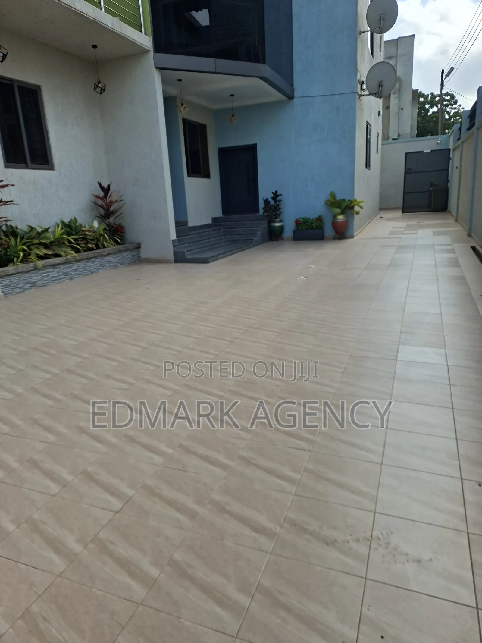 1bdrm Apartment in Haatso  Atomic Road, Accra Metropolitan for rent