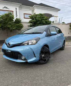 Toyota Vitz 1.3 AWD 3dr 2016 Blue