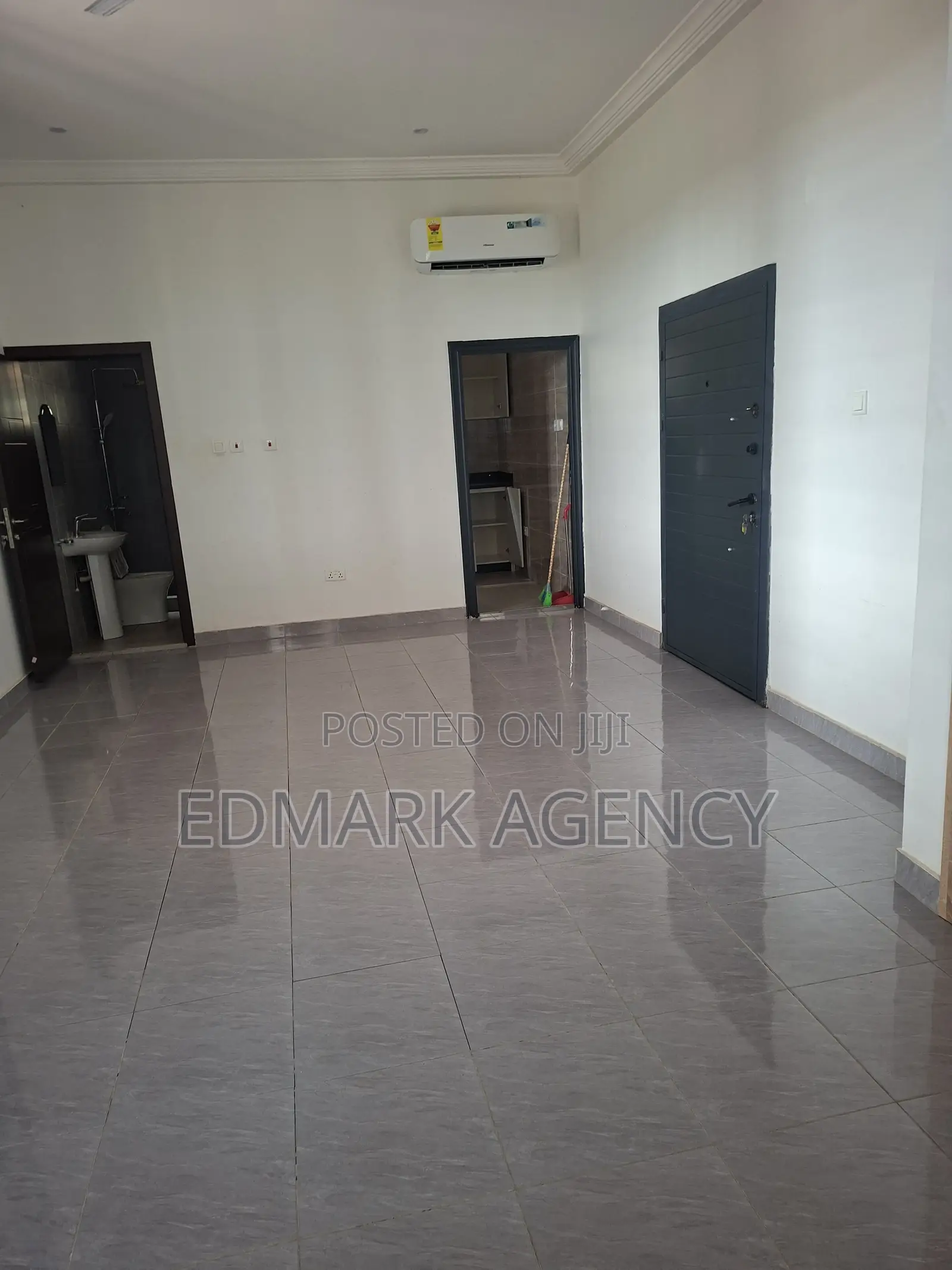 1bdrm Apartment in Haatso  Atomic Road, Accra Metropolitan for rent