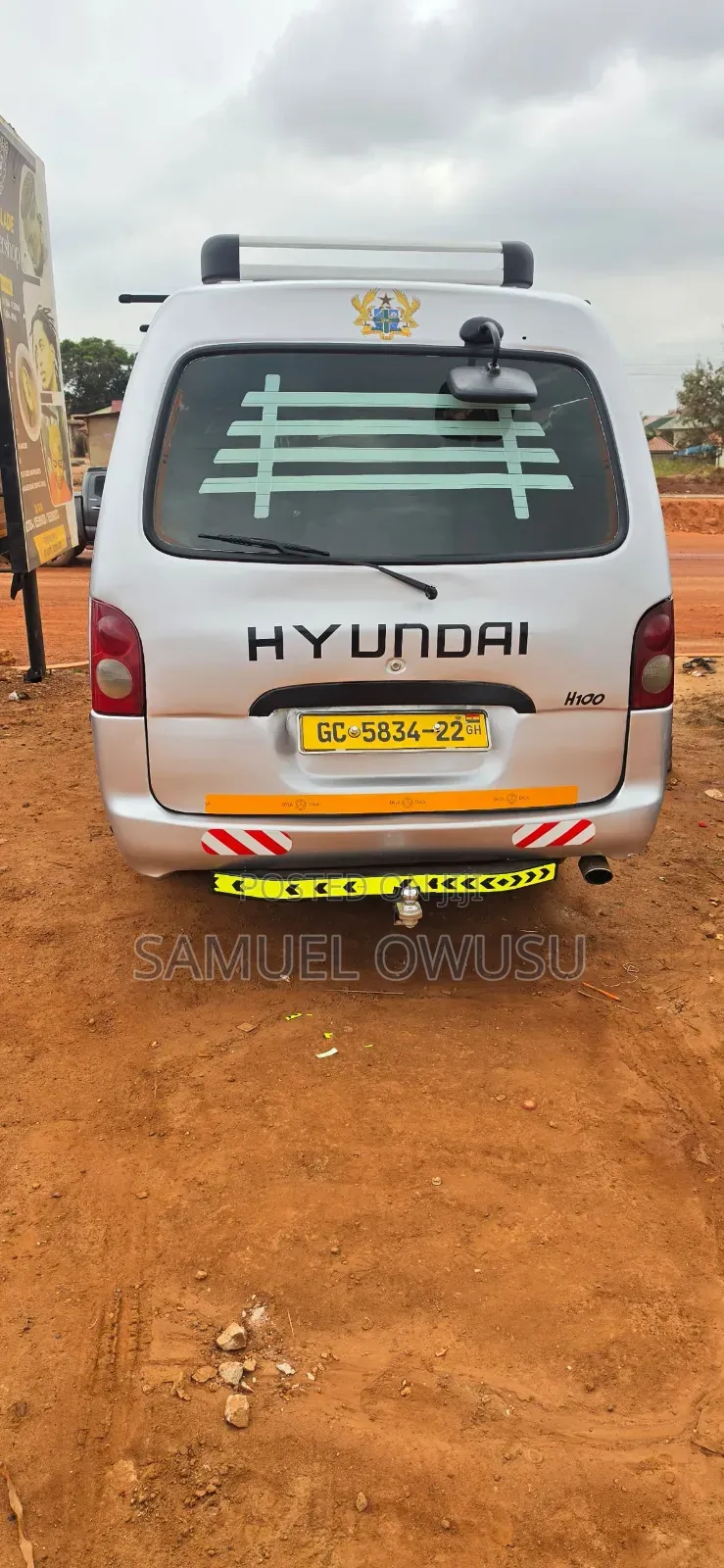 Hyundai H-100 2000 Silver