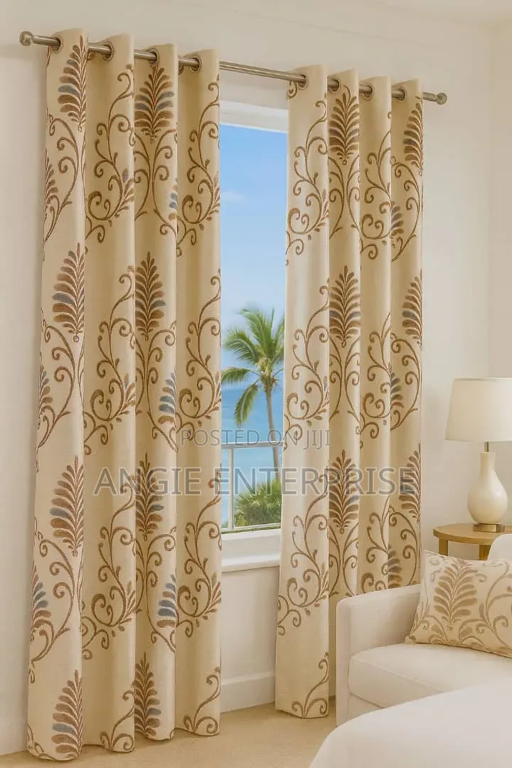 Super Thick Blackout Curtain 4.5ft - Blocks Sun 100%.