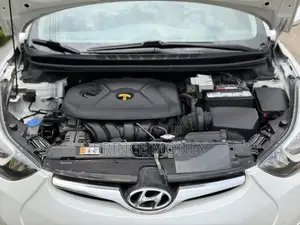 Hyundai Elantra 2015 White