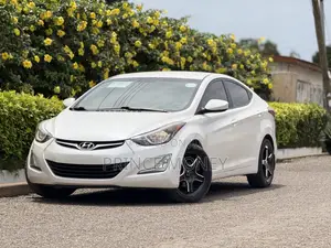 Hyundai Elantra 2015 White