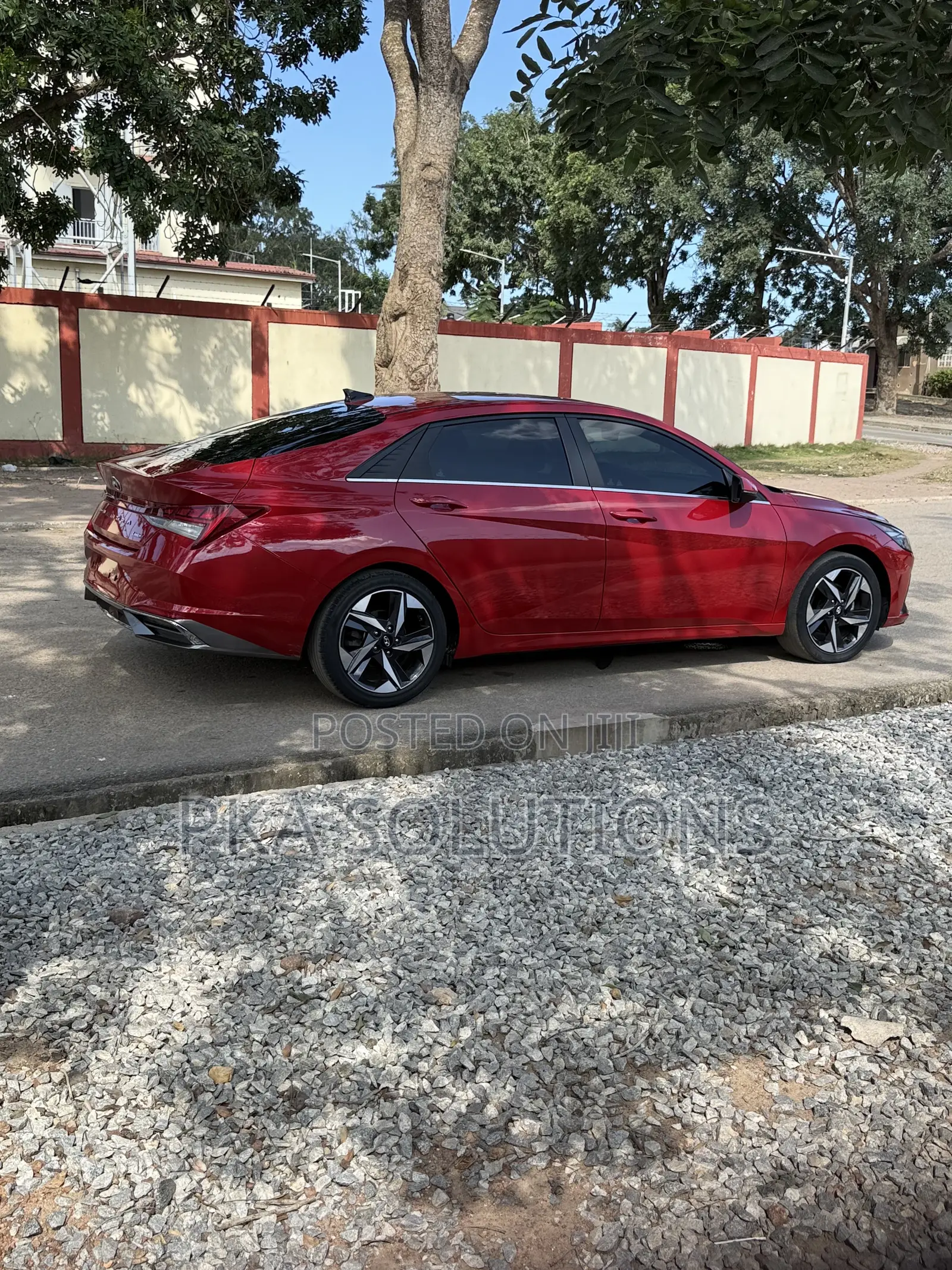 Hyundai Elantra Limited 2023 Red