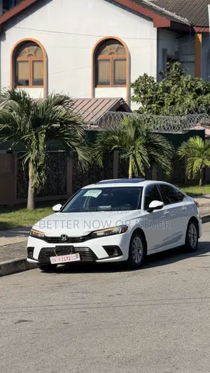 Honda Civic EX 2022 White