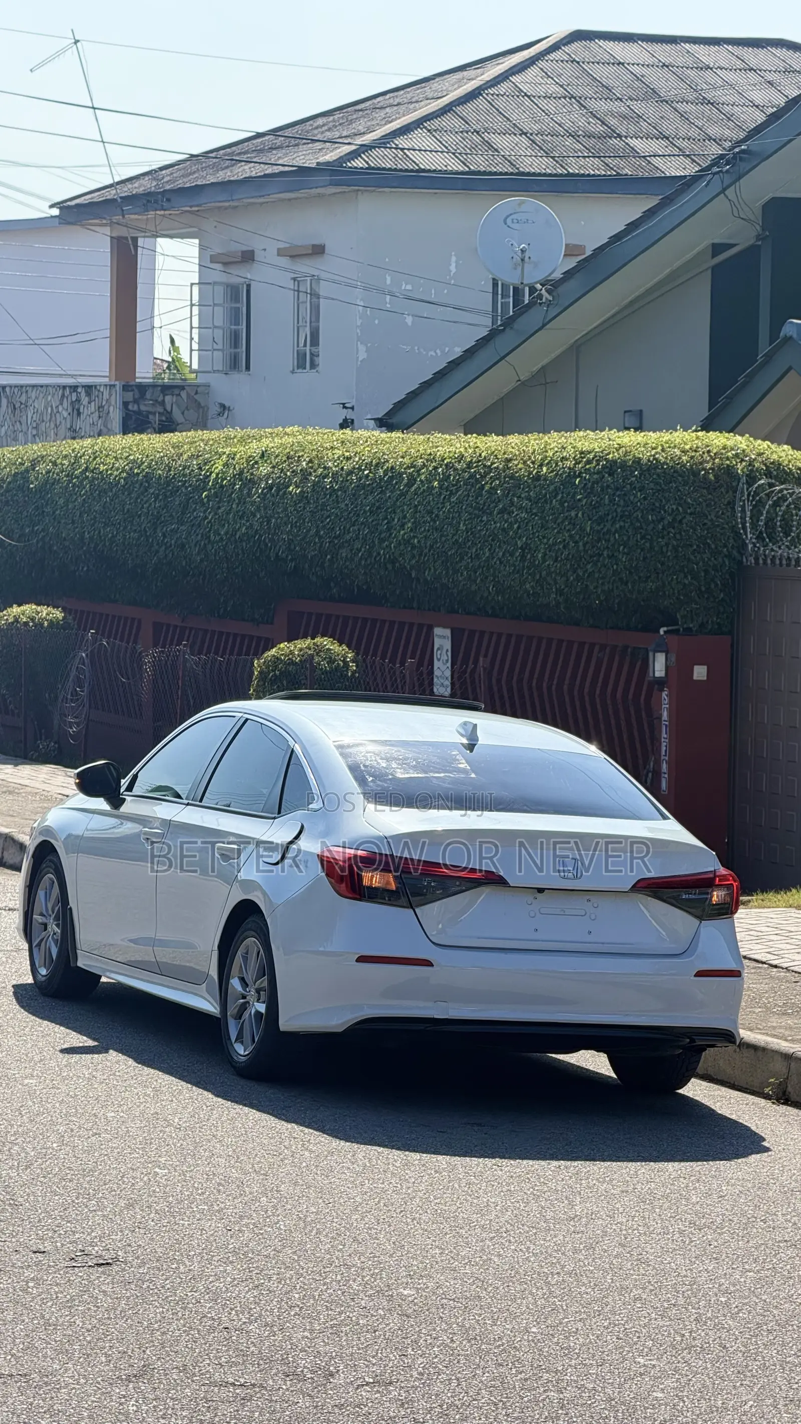 Honda Civic EX 2022 White