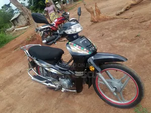 KTM Duke 125 2025 Gray