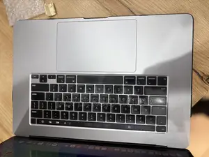 Laptop Apple MacBook 2019 16GB Intel Core 7 SSD 512GB