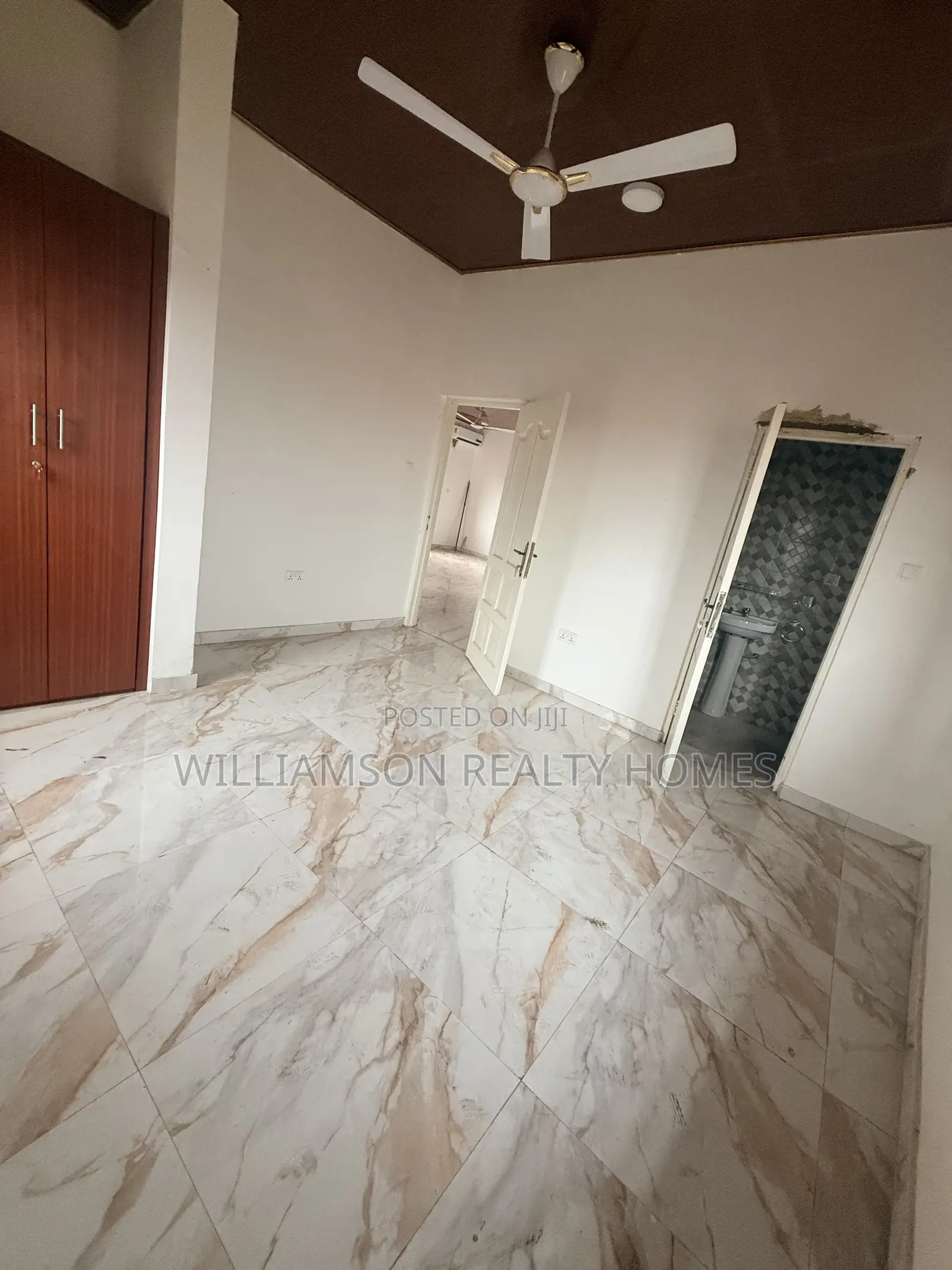 2bdrm Apartment in Baatsonaa Total Area, Spintex for rent