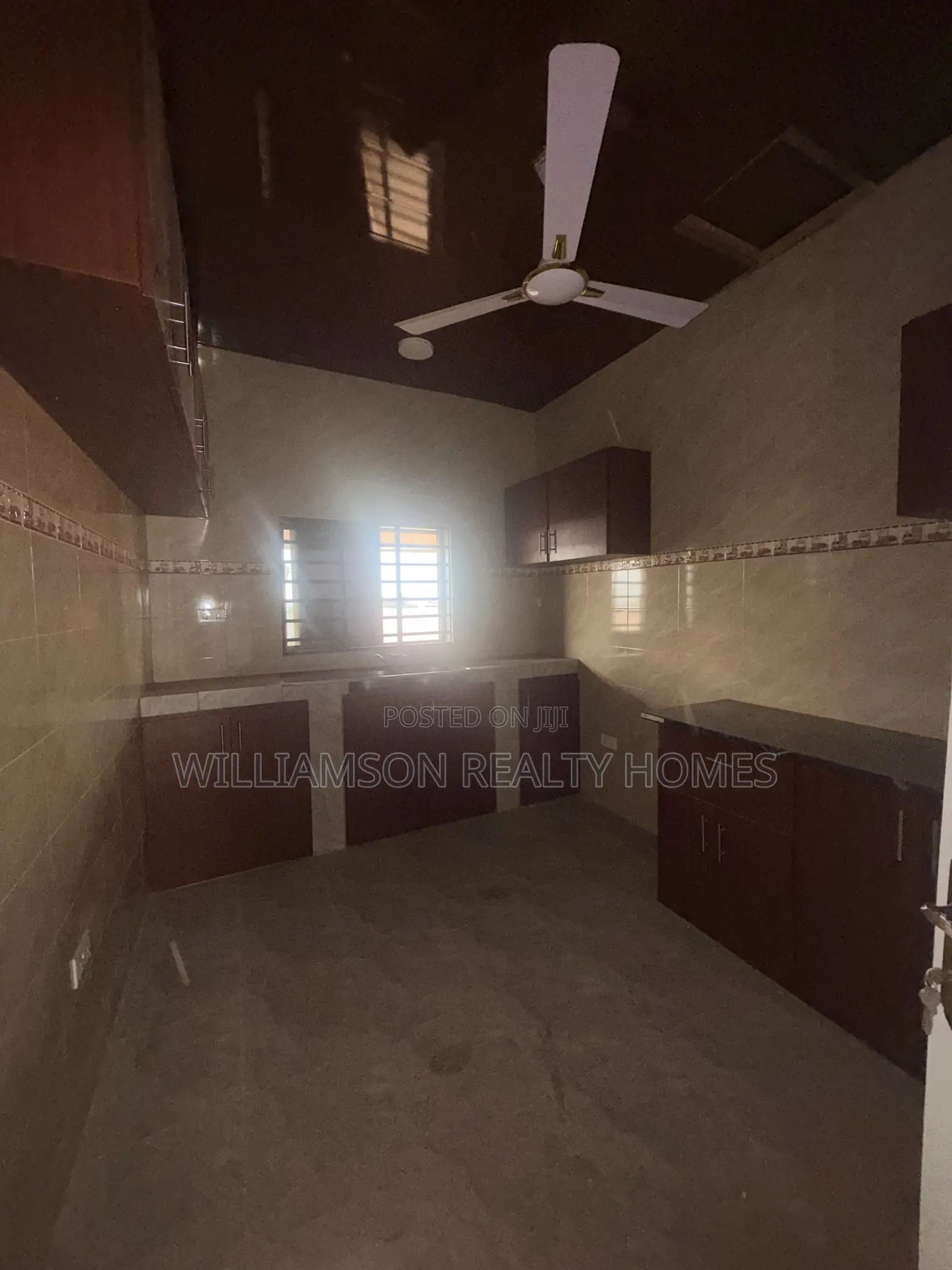 2bdrm Apartment in Baatsonaa Total Area, Spintex for rent