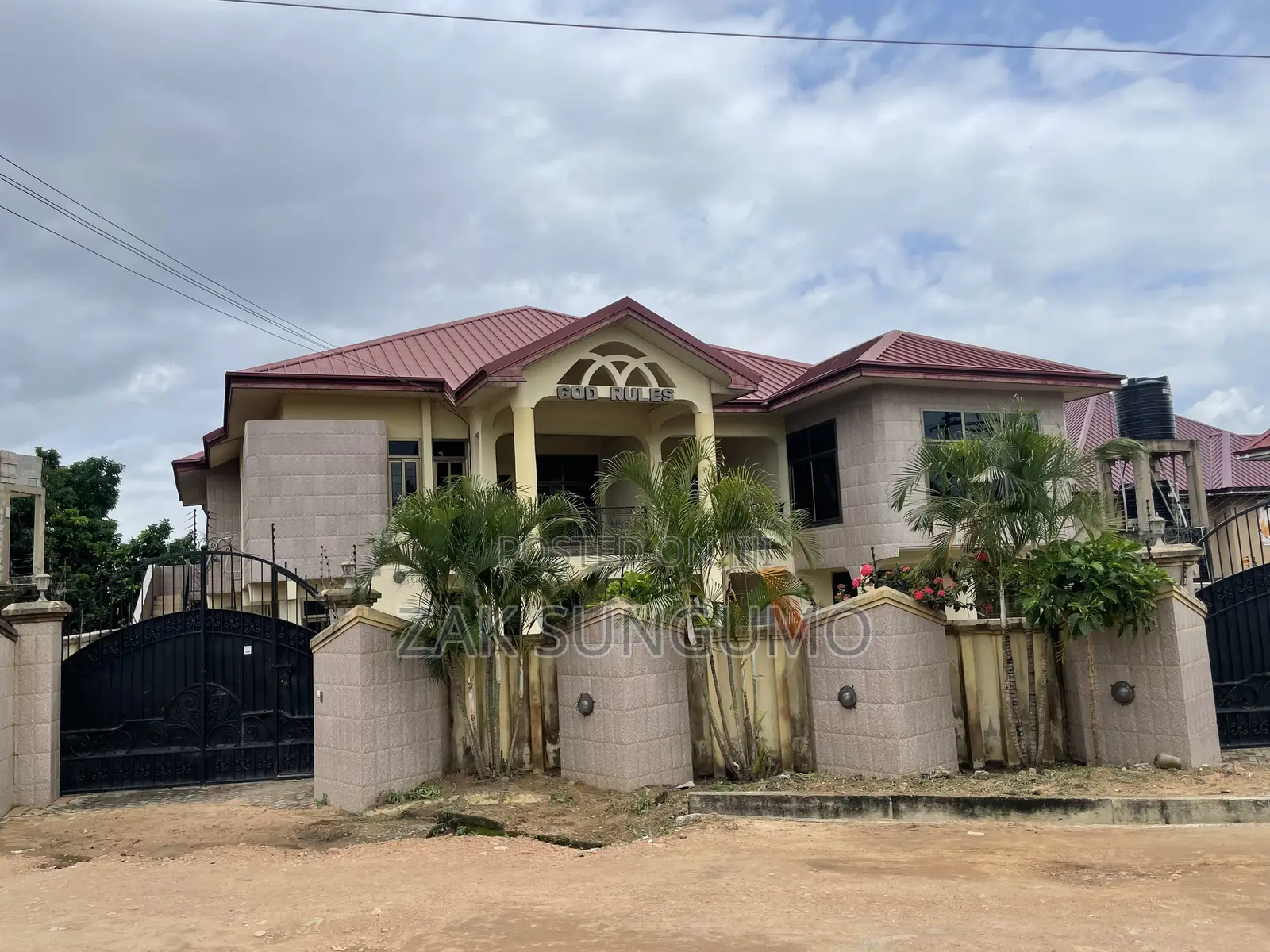 12bdrm House in Sl Agency, Kasoa for sale