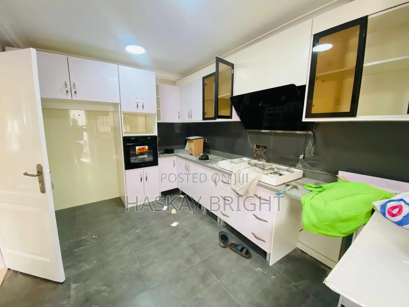 4bdrm House in Abelemkpe for rent