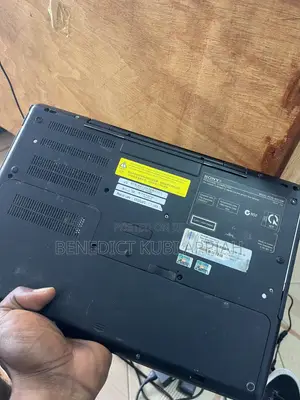 Laptop Sony VAIO SVP11213SNBI 4GB Intel Core i5 HDD 500GB