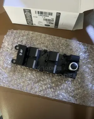 Land / Range Rover Window Switch