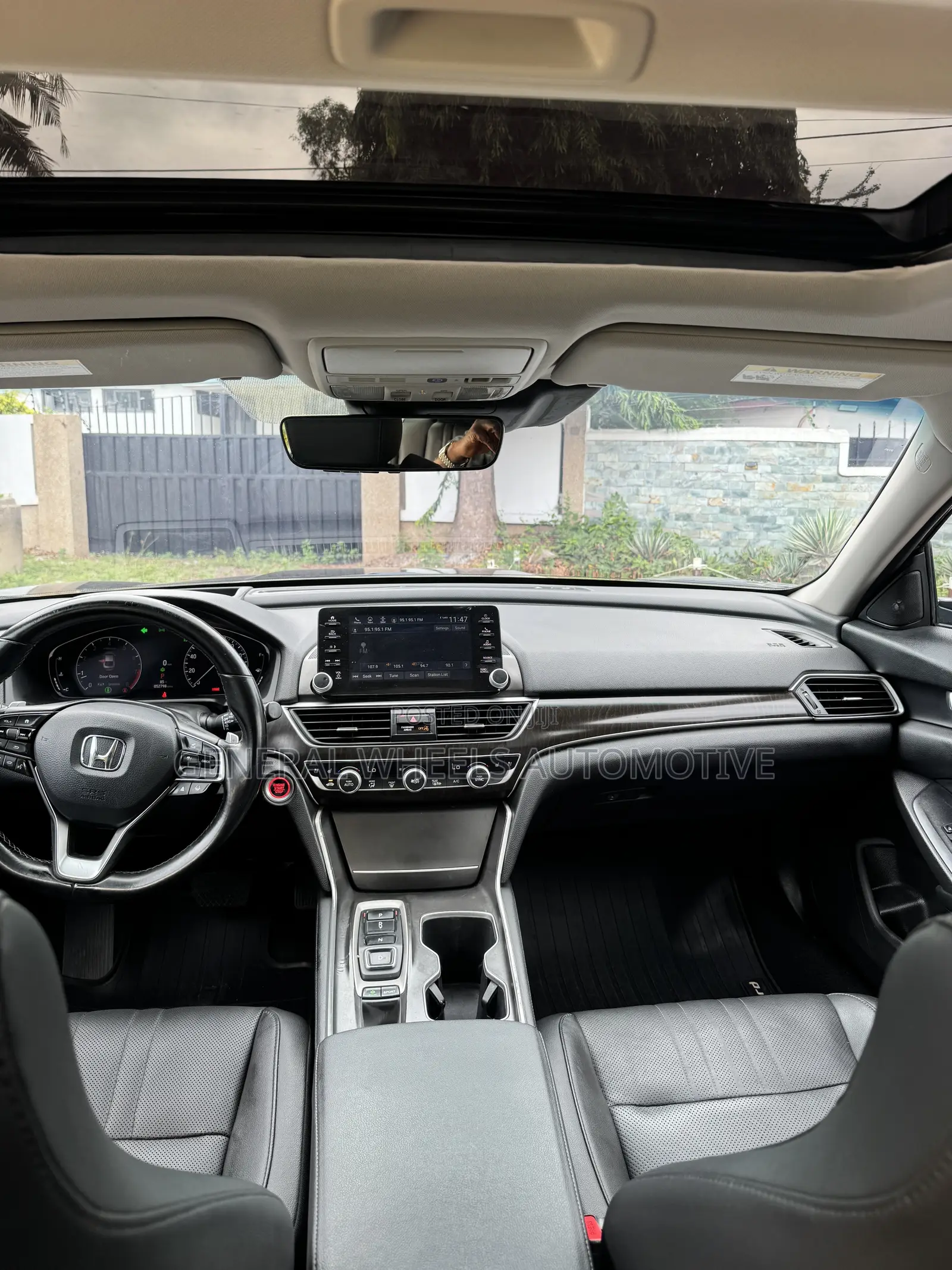 Honda Accord Touring 2.0T 2021 Black
