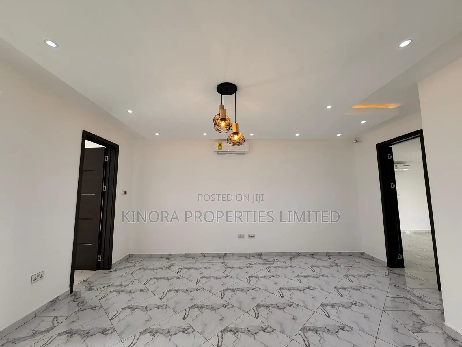 4bdrm Duplex in Adjiganor, East Legon for sale