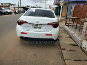 Toyota Corolla L 4dr Sedan (1.8L 4cyl 4A) 2015 White