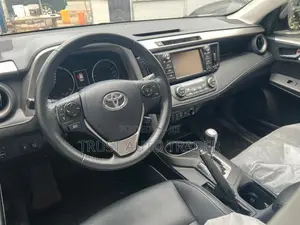 Toyota RAV4 2018 Gray