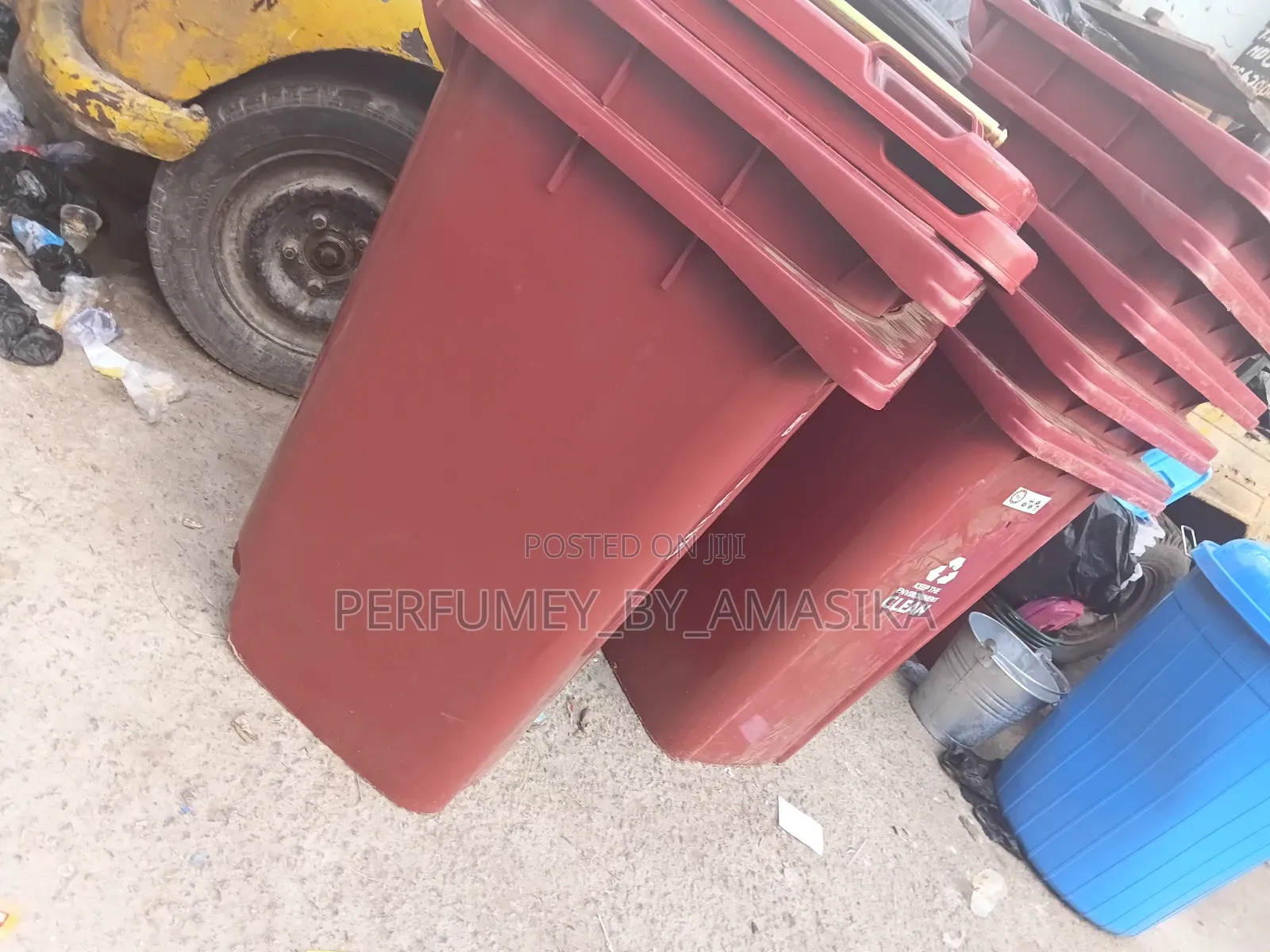 240L Dustbin