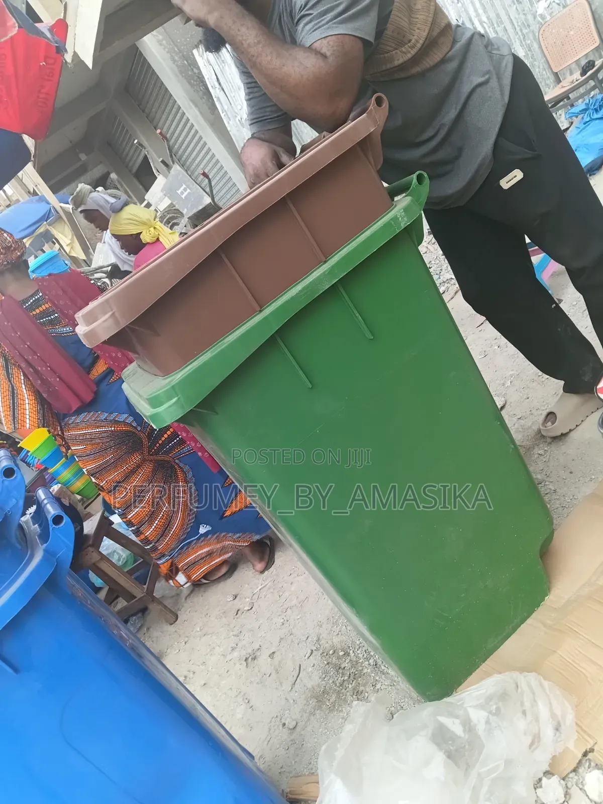 240L Dustbin