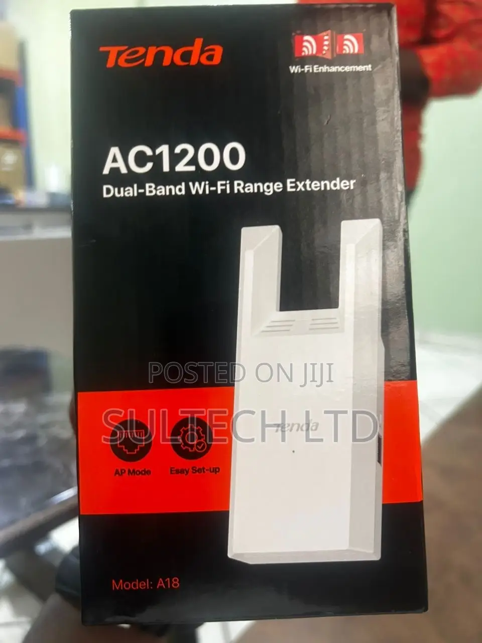 Tenda A18 AC1200 Dual-Band Wi-Fi Range Extender