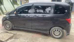 Honda Freed 2010 Black
