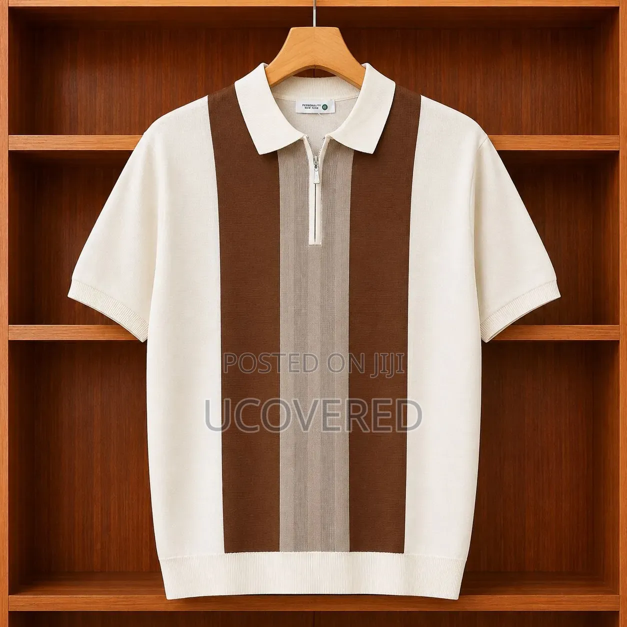 Short-Sleeved, Vertical Colorblock Knit Quarter-Zip Polo Shirt