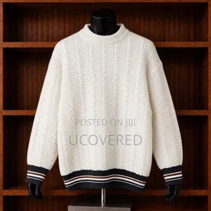 Colorblocked Knit Crewneck Pullovers
