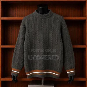 Colorblocked Knit Crewneck Pullovers